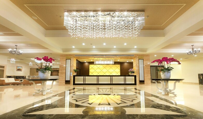 Imagen de los interiores del Hotel Modern Puli. Foto 32