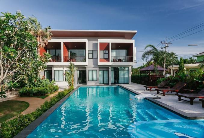 Imagen de la piscina del Hotel Modern Relax. Foto 7