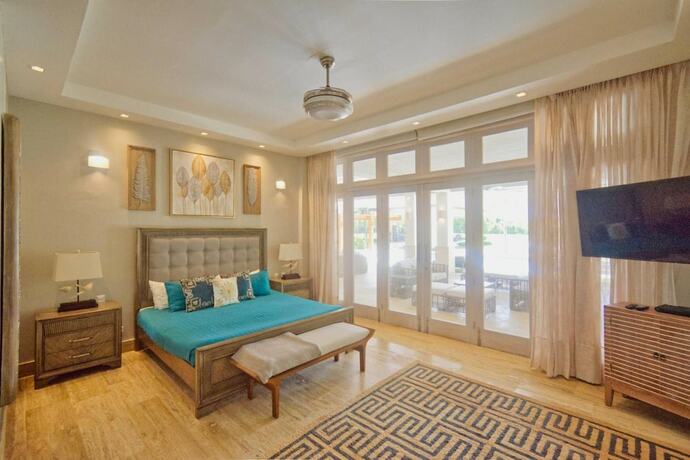Imagen general del Hotel Modern Villa With Ocean View and Service Staff. Foto 9