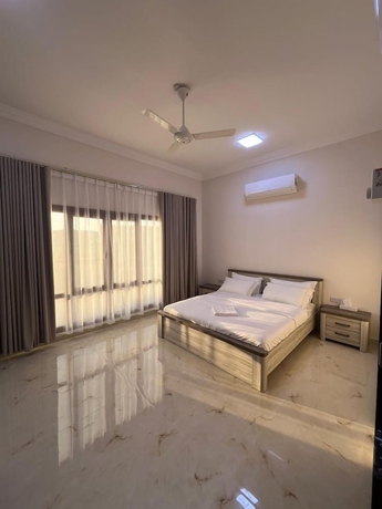 Imagen de la habitación del Hotel Modern desert gate resort. Foto 4