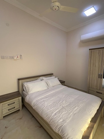 Imagen de la habitación del Hotel Modern desert gate resort. Foto 12