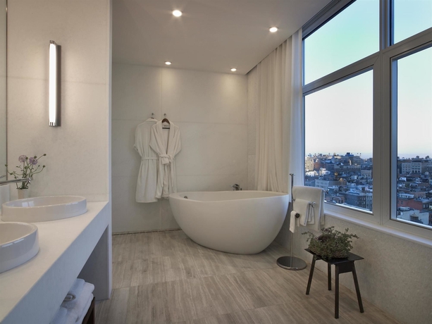 Imagen de la habitación del Hotel ModernHaus SoHo. Foto 9