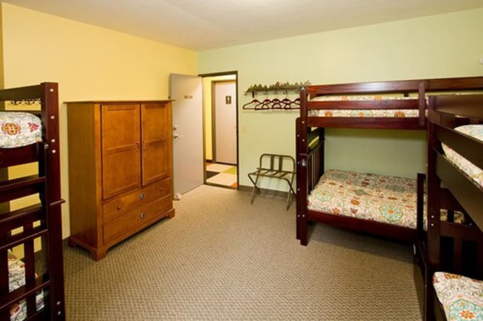 Imagen de la habitación del Hotel Moderne Hostel. Foto 19