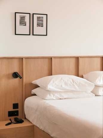Imagen de la habitación del Hotel Moderne, Porto Vecchio. Foto 10