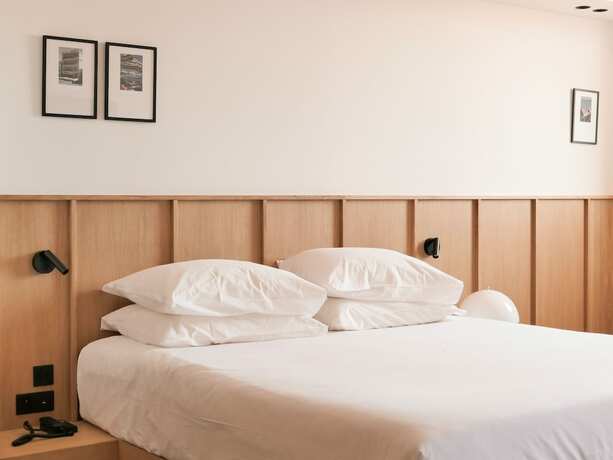 Imagen de la habitación del Hotel Moderne, Porto Vecchio. Foto 14