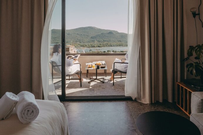Imagen de la habitación del Hotel Moderne, Porto Vecchio. Foto 17