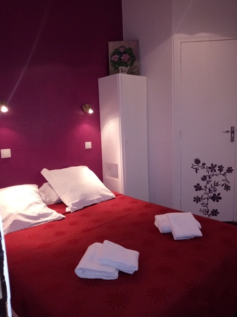 Imagen de la habitación del Hotel Moderne, VICHY. Foto 8