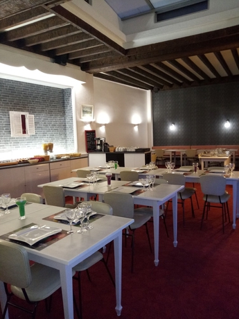 Imagen del bar/restaurante del Hotel Moderne, VICHY. Foto 3