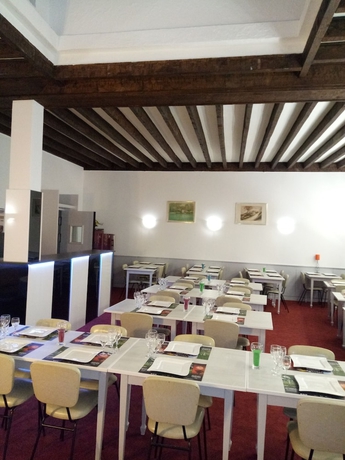 Imagen del bar/restaurante del Hotel Moderne, VICHY. Foto 4