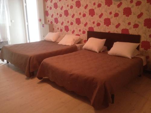 Imagen de la habitación del Hotel Moderne, Vire. Foto 11