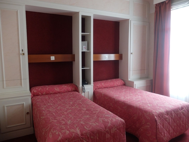 Imagen de la habitación del Hotel Moderniste. Foto 10