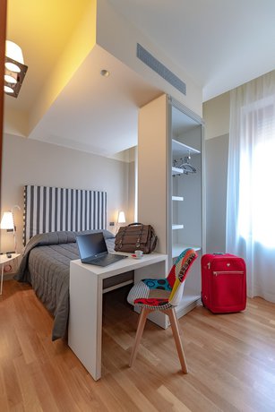 Imagen de la habitación del Hotel Moderno, Asis. Foto 2
