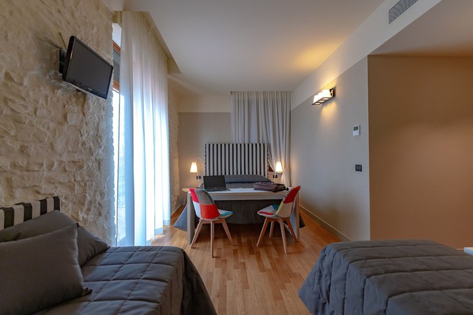 Imagen de la habitación del Hotel Moderno, Asis. Foto 7