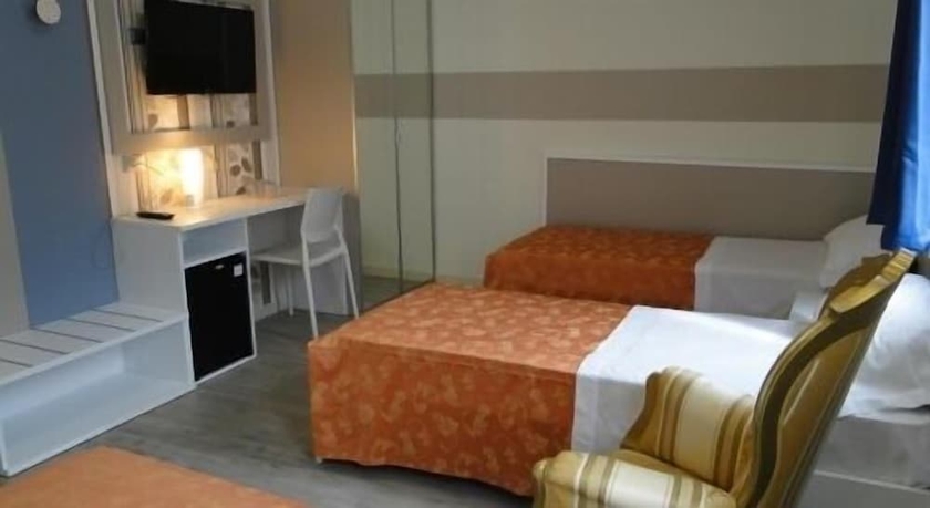 Imagen de la habitación del Hotel Moderno, Grumello del Monte. Foto 15