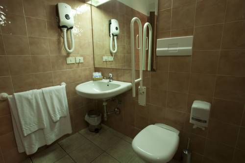 Imagen de la habitación del Hotel Moderno, Olbia. Foto 5