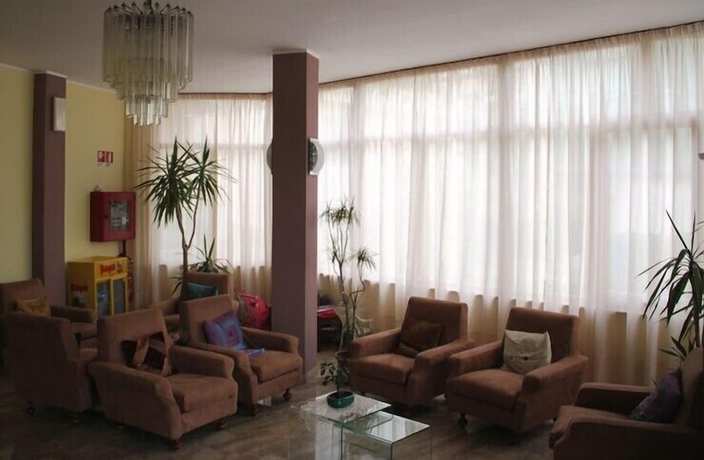 Imagen de los interiores del Hotel Moderno, Pinarella di Cervia. Foto 11