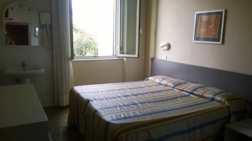 Imagen de la habitación del Hotel Moderno, Pisa. Foto 9