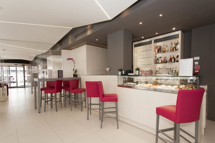 Imagen general del Hotel Moderno Roma. Foto 5