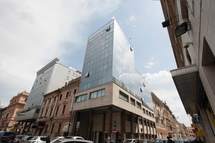 Imagen general del Hotel Moderno Roma. Foto 7