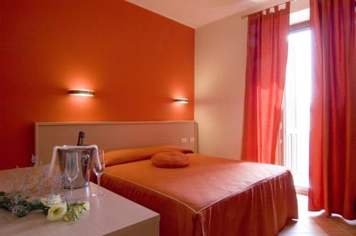 Imagen de la habitación del Hotel Moderno, SANT'ANTIOCO. Foto 9