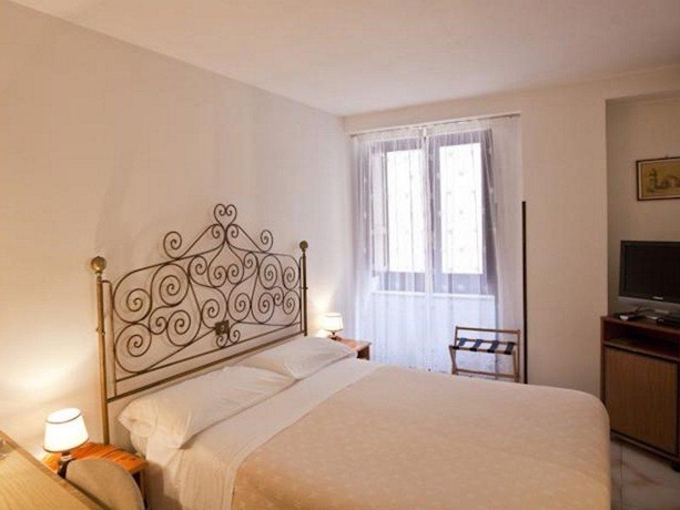 Imagen general del Hotel Moderno, Trapani. Foto 5