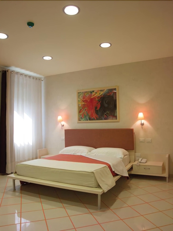 Imagen de la habitación del Hotel Modica Inn Centro, BW Premier Collection. Foto 6