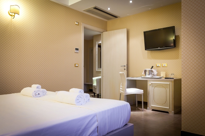 Imagen de la habitación del Hotel Modica Palace. Foto 2