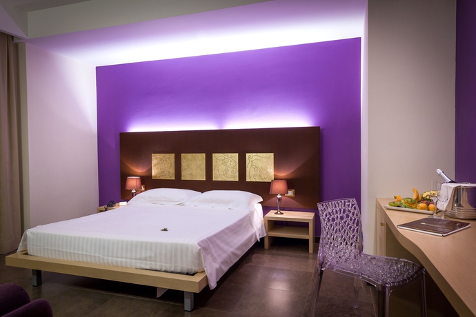 Imagen de la habitación del Hotel Modica Palace. Foto 3