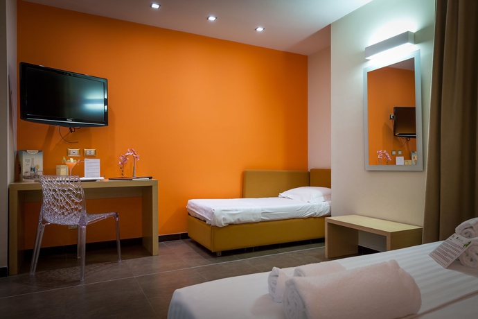 Imagen de la habitación del Hotel Modica Palace. Foto 13