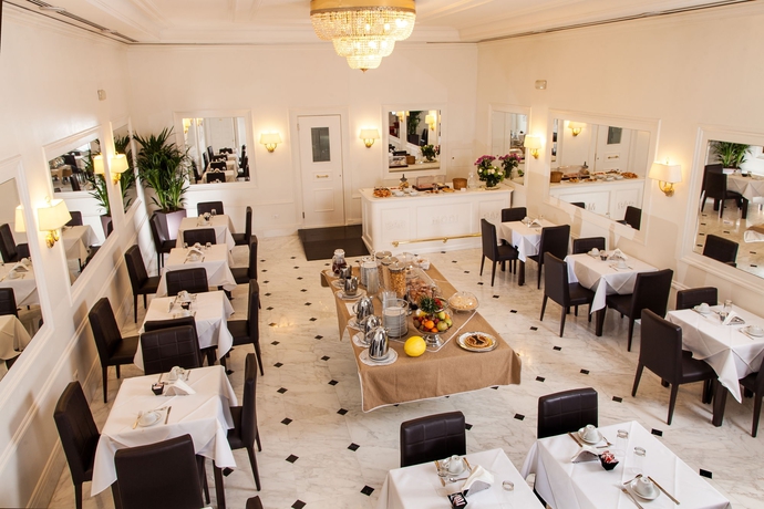 Imagen del bar/restaurante del Hotel Modigliani. Foto 2