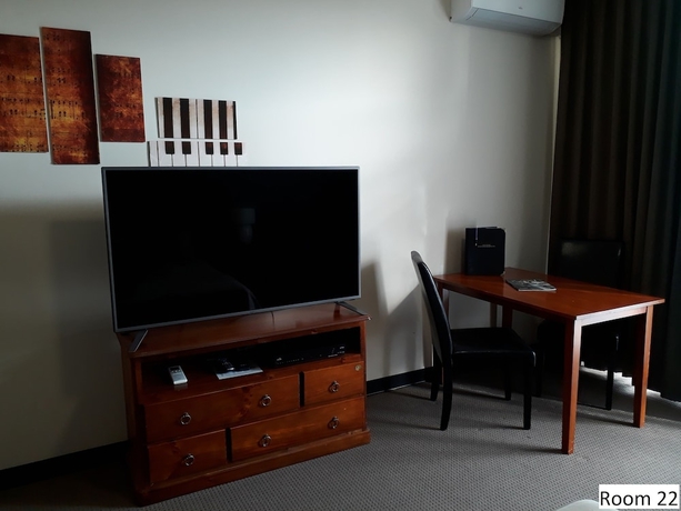 Imagen de la habitación del Hotel Moe Motor Inn. Foto 3