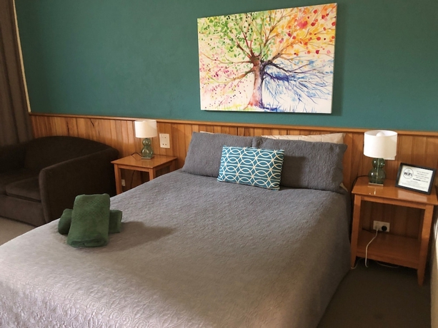 Imagen de la habitación del Hotel Moe Motor Inn. Foto 5