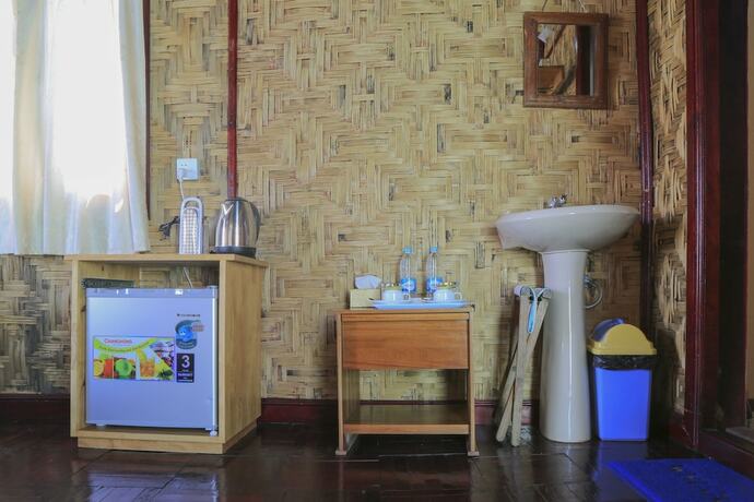 Imagen de la habitación del Hotel Moe Yun Gyi Wetlands Resort. Foto 13