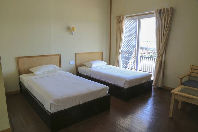 Imagen de la habitación del Hotel Moe Yun Gyi Wetlands Resort. Foto 16