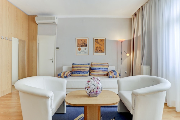 Imagen de la habitación del Hotel Moeesy, Blue and Green Oasis. Foto 5