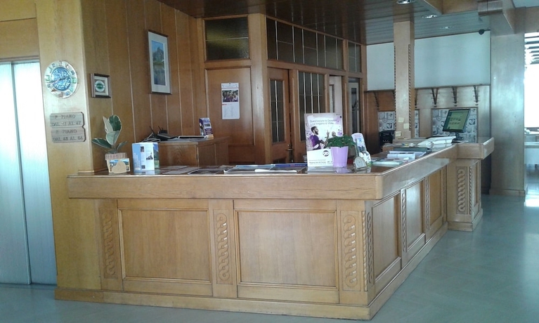 Imagen de los interiores del Hotel Moena. Foto 17