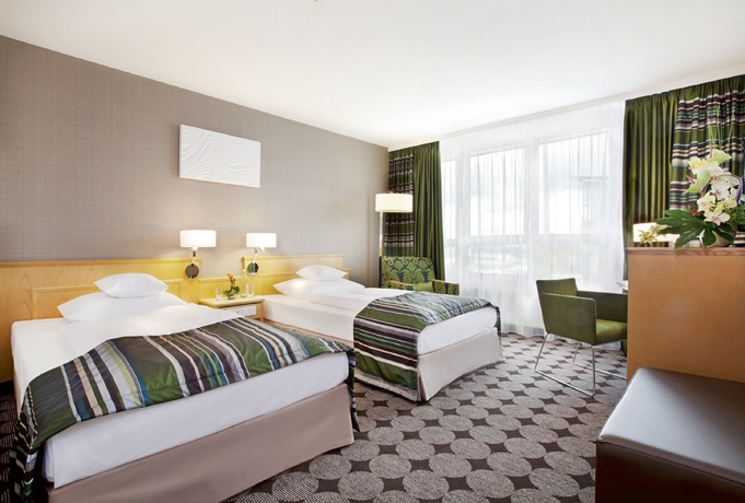 Imagen de la habitación del Hotel Moevenpick Nuernberg Airport. Foto 11