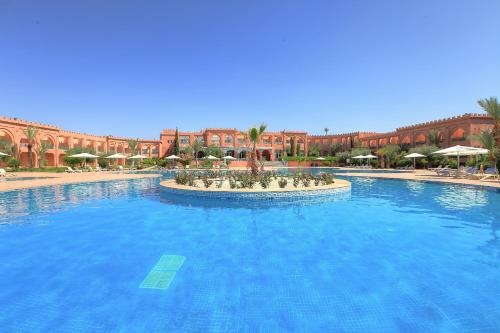 Imagen de la piscina del Hotel Mogador Aqua Fun. Foto 10