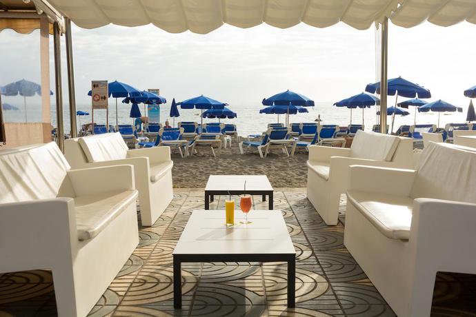 Imagen de los exteriores del Hotel Mogan Princess and Beach Club. Foto 16