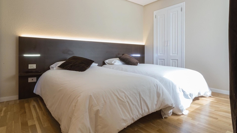 Imagen de la habitación del Hotel Mogay. Foto 7