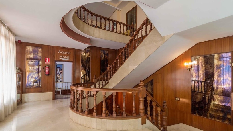 Imagen de los interiores del Hotel Mogay. Foto 14