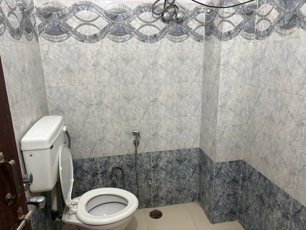 Imagen de la habitación del Hotel Mohan. Foto 12