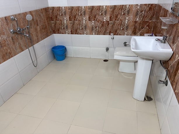 Imagen de la habitación del Hotel Mohan. Foto 14