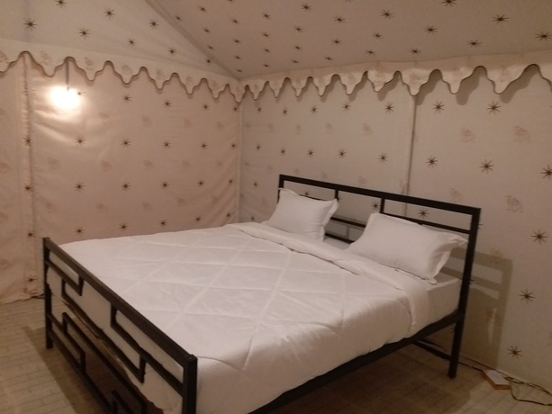 Imagen de la habitación del Hotel Mohin Desert Safari Camp. Foto 10