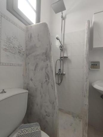 Imagen general del Hotel Mohitero, Kamari. Foto 15