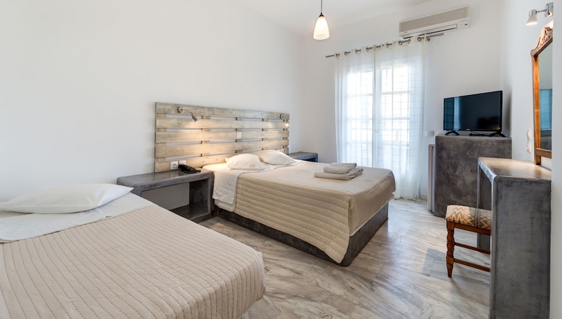 Imagen de la habitación del Hotel Mohitero, Kamari. Foto 6