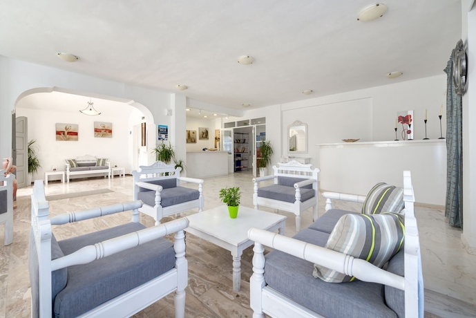 Imagen de los interiores del Hotel Mohitero, Kamari. Foto 16