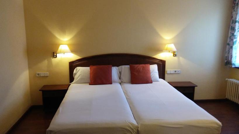 Imagen de la habitación del Hotel Moixeró. Foto 4