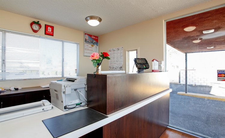 Imagen de los interiores del Hotel Mojave. Foto 16
