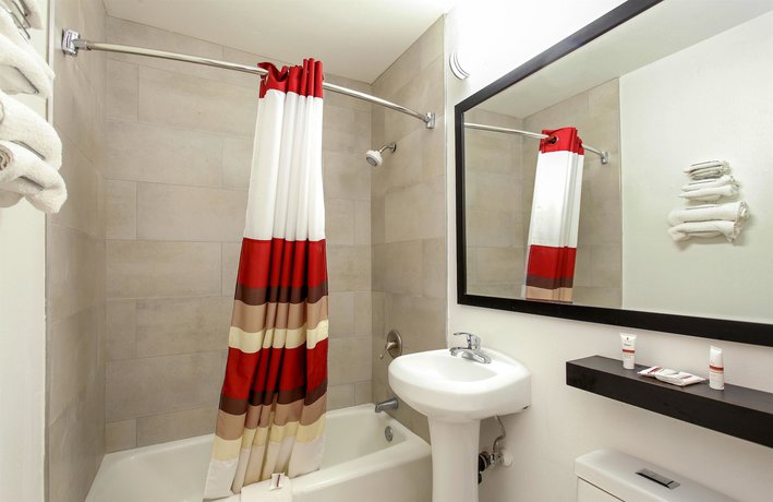 Imagen de la habitación del Hotel Mojave. Foto 7